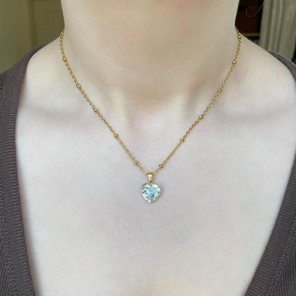 Gold Rhinestone Heart Pendant Necklace